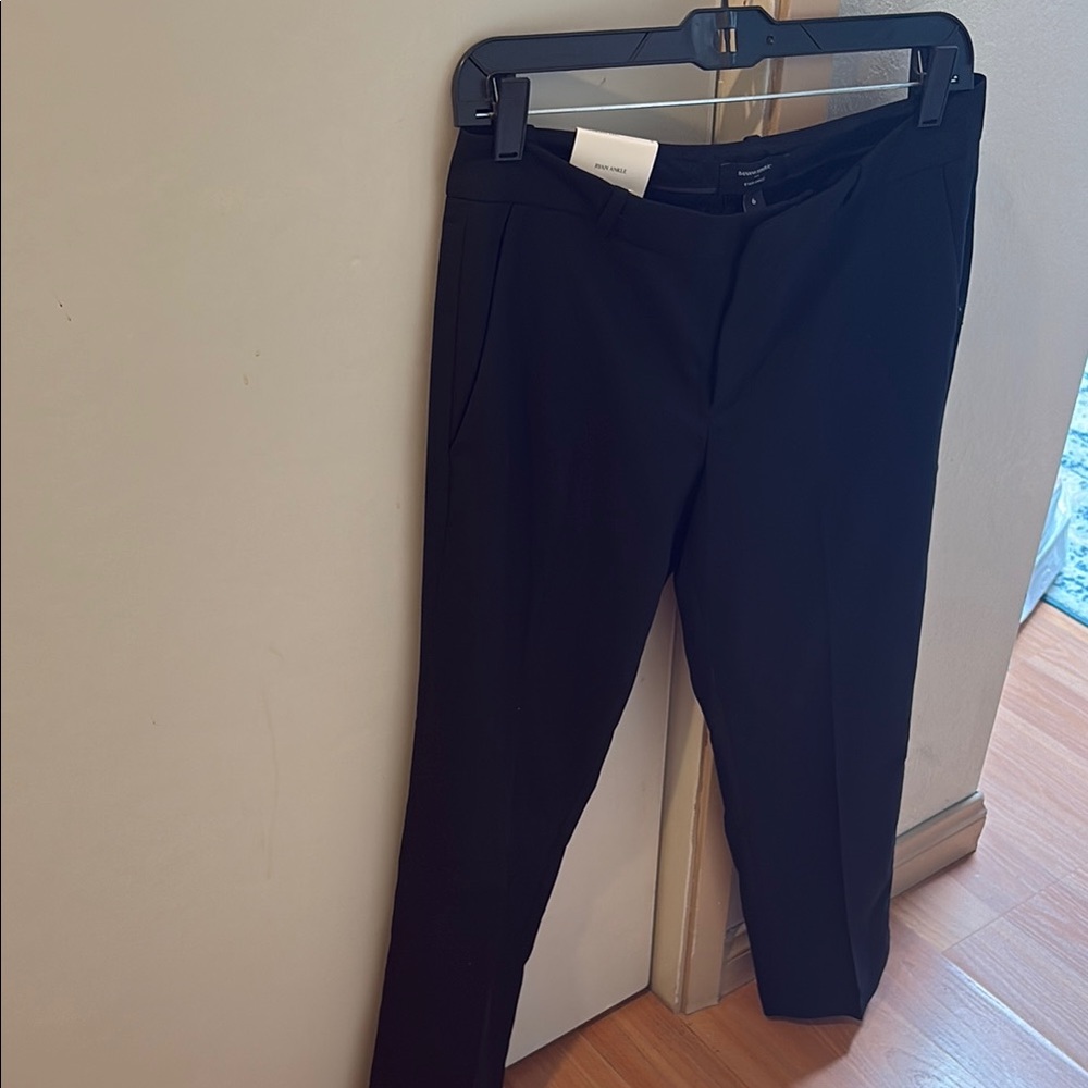 Women’s Ankle Length Black Pants